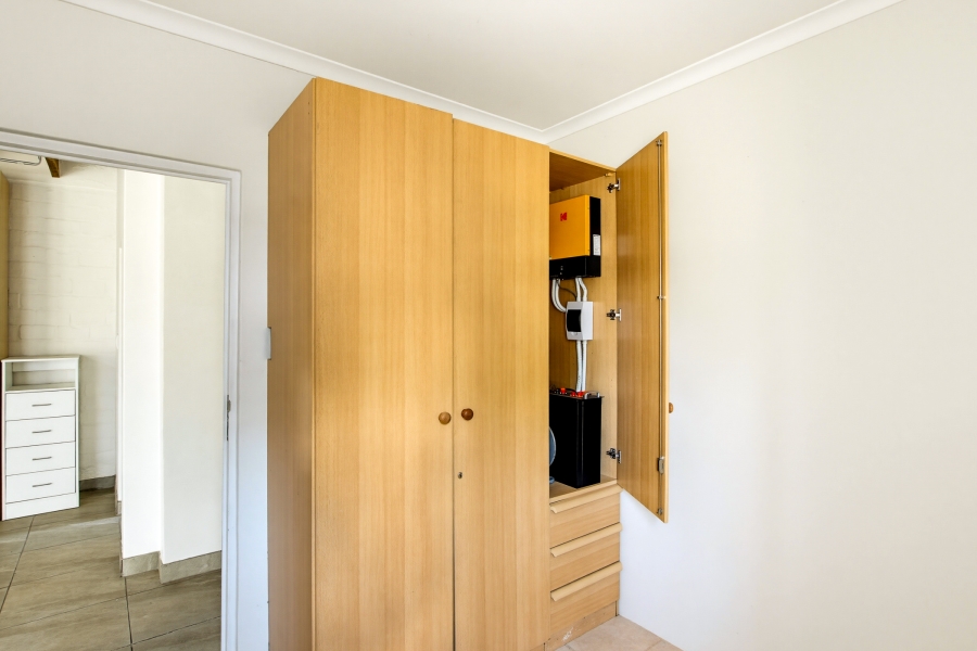 4 Bedroom Property for Sale in Croydon Vineyard Estate Western Cape